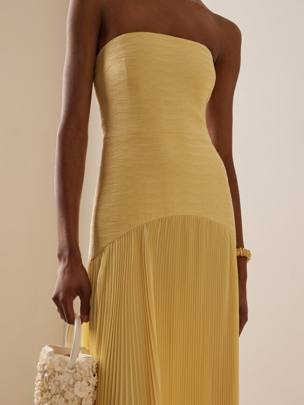 Elysia | Elegant Maxi Dress With Sleeves 4